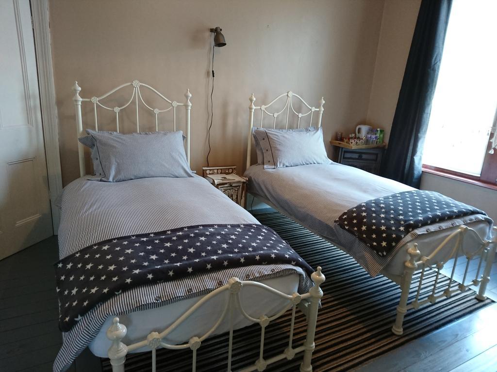 Adolphus Guest House Seaham Ngoại thất bức ảnh